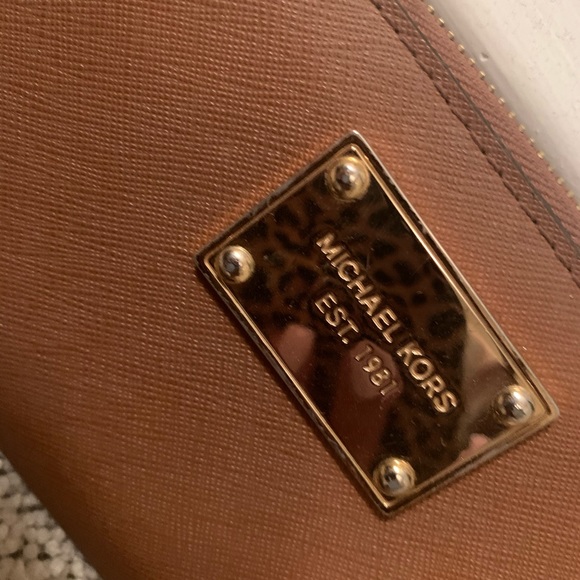 MK Brown Wristlet - Picture 2 of 5